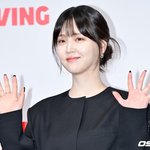 [단독] '엄친아' 김지은, 순직소방관 유가족 위해 5천만원 기부