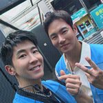 브라이언·<b>환희</b>, 반가운 투샷…25년 지기 찐친