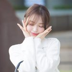 레드벨벳 웬디, ‘포근한 날씨가 좋아요’ (웬디의 영스트리트 출근길)...