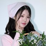 장원영 ‘꽃을 든 인형’ [<b>MK</b>포토]