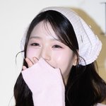 [사진]아이브 장원영,'수줍은 미소'