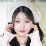 [포토] 장원영, 사랑스러운 양볼하트