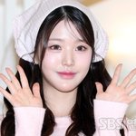 [E포토] 아이브 장원영, '러블리 <b>가을</b> 소녀'