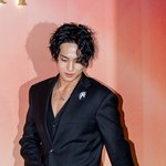 [현장포토] "<b>셔츠</b> 실종, 치명적"...<b>민규</b>, 구릿빛 근육