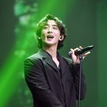 [댓글부탁해] [단독] 한지민잔나비 최정훈, 매니저 친형 결혼식에서...