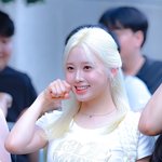 [모두드루와] <b>나영</b> 금발한거 진짜 찰떡이다