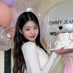 [어케생각해] 장원영, 너무 <b>늘씬</b>하고 이뻐 [스타샷]