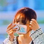 카리나 폰 <b>기종</b> 뭐임?..