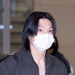 [드루와] [현장포토] "당길수록, <b>홀릭</b>"...우영, 빈틈없는...