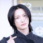 [드루와] [현장포토] "여심이 설렌다"...성화, 하트 시그널