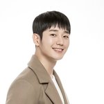 [어케생각해] 정해인 머리 어떤게 더 좋아?