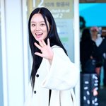 [모두드루와] [사진]<b>혜리</b>, '꾸밈없는 출국 인사'