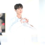 [모두드루와] [사진]몬스타엑스 <b>셔누</b>, '어디서나 자체발광'