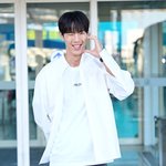 [사진]몬스타엑스 <b>셔누</b>, '팬들 녹이는 볼하트'