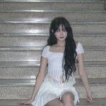 <b>홍은채</b> 뭐임?