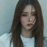 한소희, 시크한 눈빛…치명적인 윙크[화보]