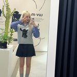 나 <b>리즈</b> 다리라인 갸부러움