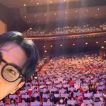 “<b>심박수</b> 150, 쓰러질 듯” 극 내향인 엄태구 첫 팬미팅 현장...