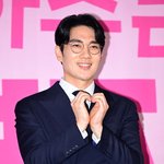 17년만에 생애 첫 팬미팅, <b>심박수</b> 141까지 '껑충' [Oh!쎈...