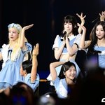 [모두드루와] [사진]오마이걸,'동화 분위기'