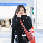 제니, 더 어려졌네…샤넬 공주의 가을