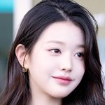 장원영 파리패션<b>위크</b> 출국짤
