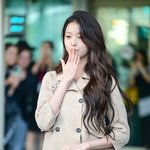 [사진]아이브 장원영, <b>모닝</b> 엔젤의 입맞춤