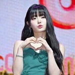 피프티피프티 키나 "새 멤버와 컴백...돌아올 수 있어 감사,...