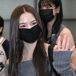 [댓글부탁해] 이즈나 마이, <b>상냥</b>하게 인사 [포토엔HD]