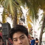 차은우 피부 하얀편 아냐?