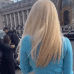 실시간 샤넬쇼 금발로 등장한 블핑 제니