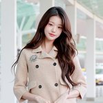 출국길 나선 (여자)아이들 <b>민니</b>, 아이브 장원영 "예쁨美 한도초과"