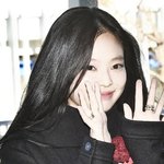 제니 <b>샤넬</b>쇼 진짜…