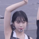 르세라핌 김채원 <b>쌩얼</b> 초딩같아