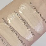 이 <b>파데</b> 세가지중 어떤게 제일 밝아보여?