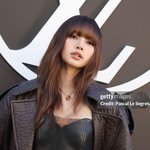 [댓글부탁해] 리사 <b>ss</b> 루이비통 쇼