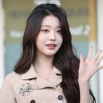 장원영, 머리부터 <b>발끝</b>까지 '명품'… 가을 분위기 '물씬'