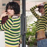 나나, 매끈 <b>복부</b>+개미허리 드러낸 고혹美…발랄 섹시 잡으니 “너무...