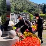 [단독] '故최진실 찾은' 최환희 "살아계셨다는 친구같은 어머니였을...