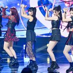 [사진]피프티피프티,'그래비티 포인트 안무 선보이며'