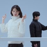 차분 김수현·<b>발랄</b> 장원영, 겨울 녹일 훈훈 비주얼 조합