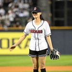 민지 어제 <b>모자</b>가 살렸네