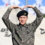 [사진]몬스타엑스 민혁,'사랑해요 몬<b>베베</b>'