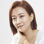 립싱크 논란 의식했나?....장윤정, 횡성 공연서 라이브 열창