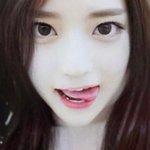 [댓글부탁해] 이사람 누구인지 아는사람