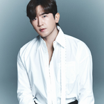 신화 이민우, 연극 도전…'레미제라블' 출연 "연기자로 새롭게...