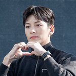 [현장포토] "하트 플러팅"...지창욱, 스윗 팬서비스