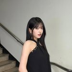 아이브 안유진, 치명적 올블랙 코디로 시크한 매력 분출