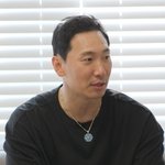 '<b>안현모</b>와 이혼' 라이머, 부모 앞에서 눈물…근황 공개