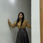 박진주, 가을 여신 그 자체…롱 스커트로 뽐낸 개미허리